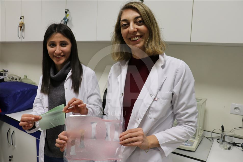 
Atık sudan "antimikrobiyel ambalaj" ürettiler