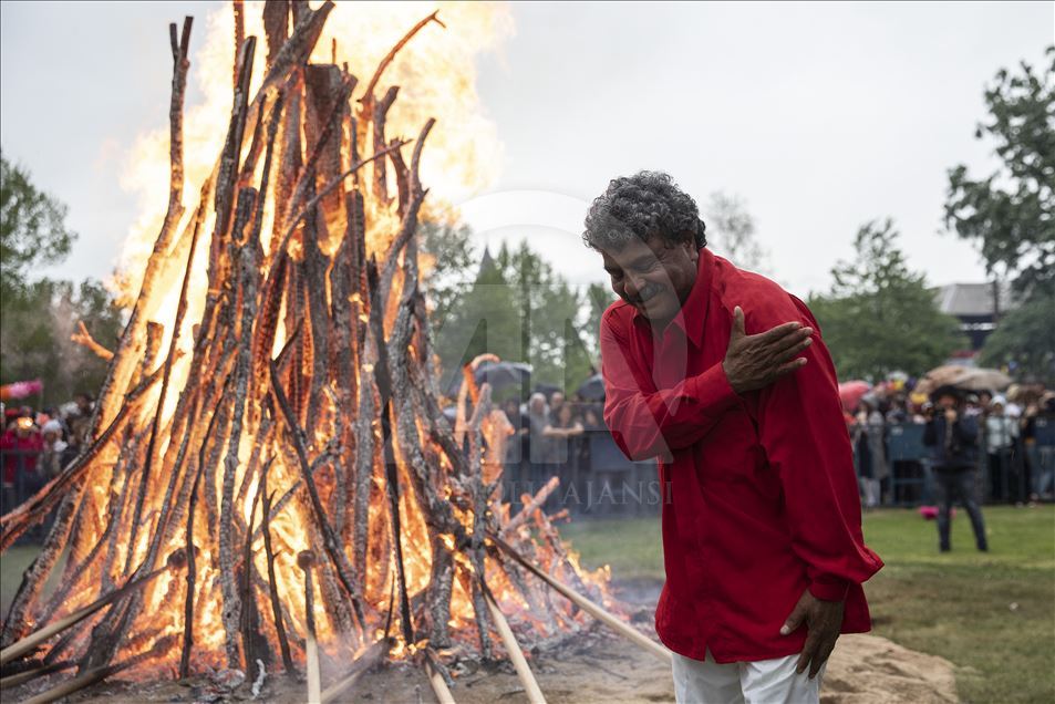 Edirne'de "Kakava ateşi" yandı