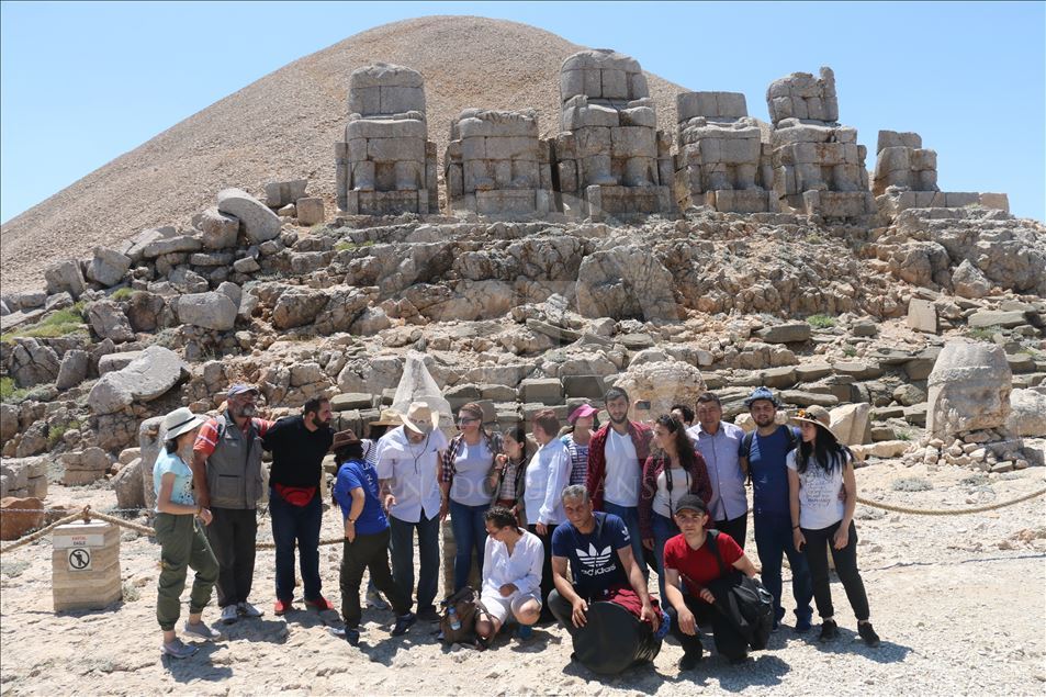 چشم انداز زیبای طلوع و غروب آفتاب در ارتفاعات نمرود
