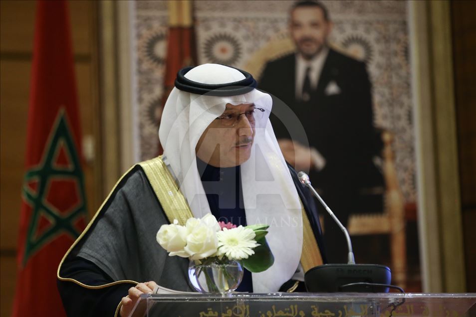 چاووش‌اوغلو: مسلمانان با تبعیض مواجه هستند
