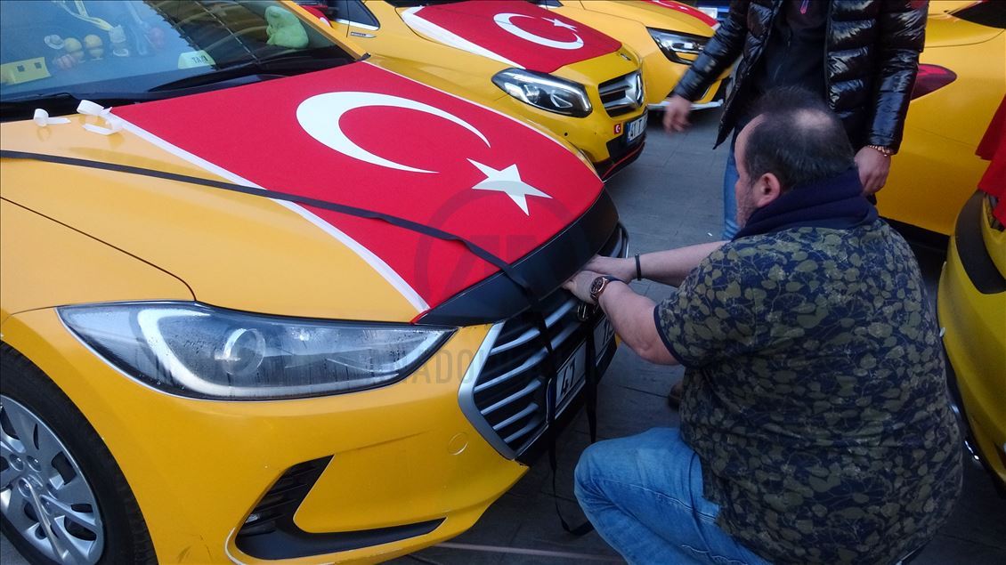 Türkiye Mehmetçik için tek yürek oldu