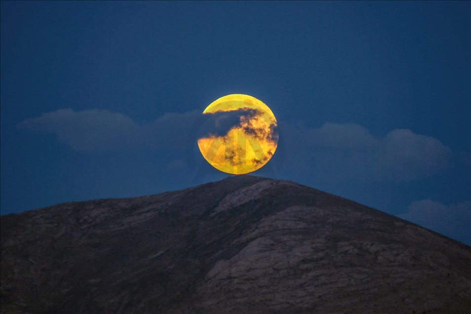 Li hîva çardeşevî derket