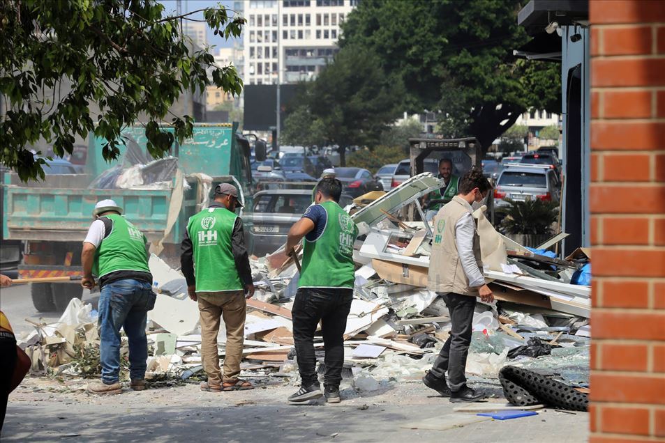 ترکیه بین 3700 خانواده در بیروت کمک‌های اولیه توزیع کرد
