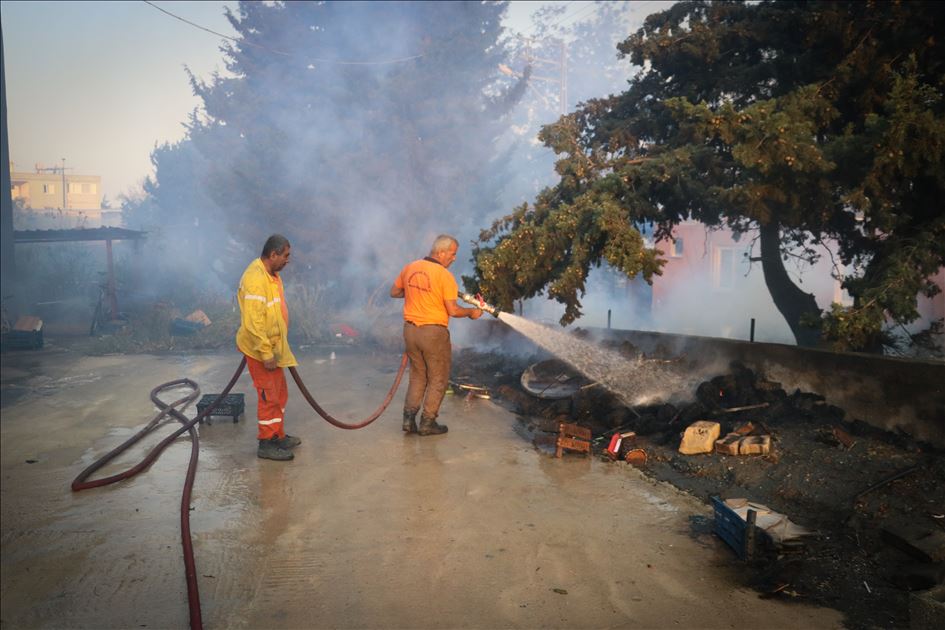 Hatay'daki orman yangınına karadan müdahale sürüyor