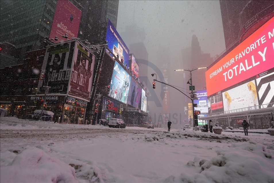 Snowstorm in New York 