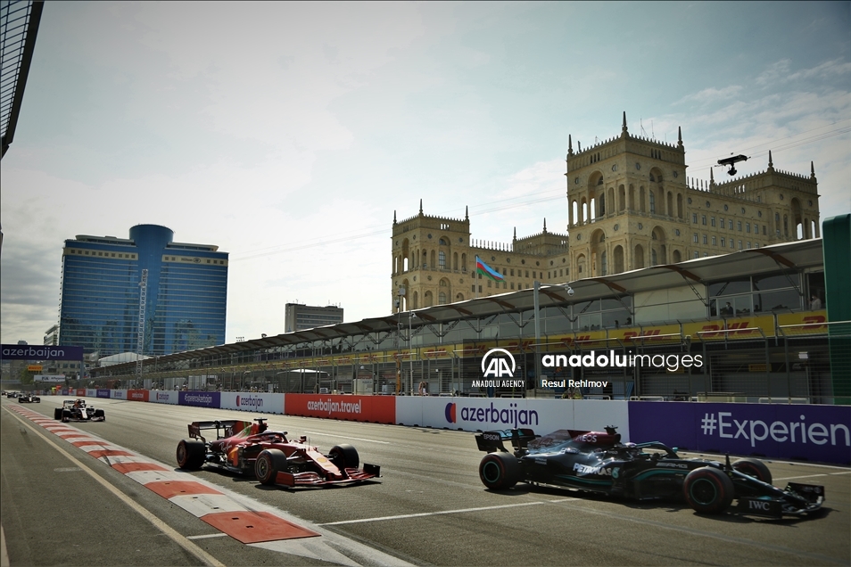 В Баку завершились гонки Формулы-1 в рамках Гран-при Азербайджана