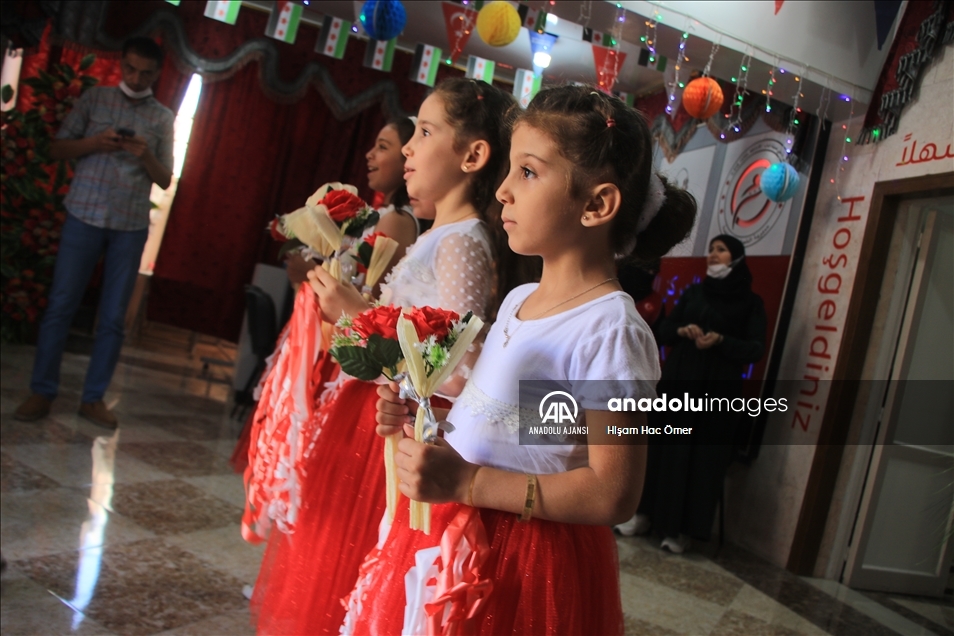 Suriye'nin Bab ilçesinde gençlik merkezi açıldı