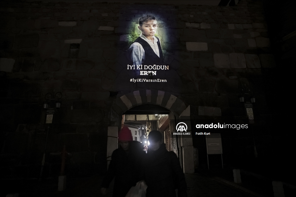 Başkentte Şehit Eren Bülbül’ün doğum gününe özel video gösterisi yapıldı