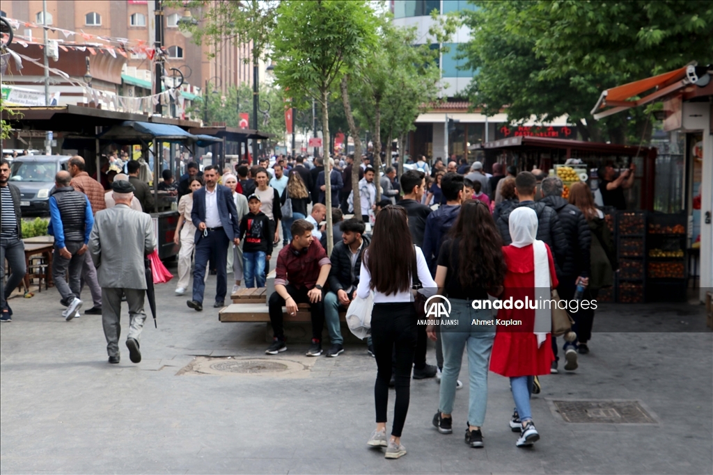 Güneydoğu'da turizmciler çifte bayram yaptı