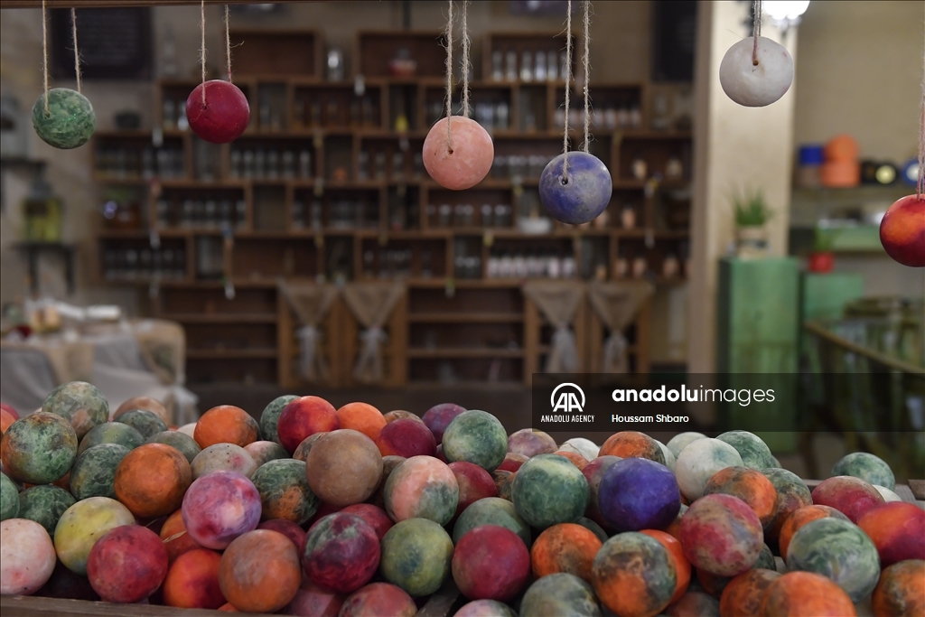 خان الصابون التاريخي.. فخر الصناعة اللبنانية