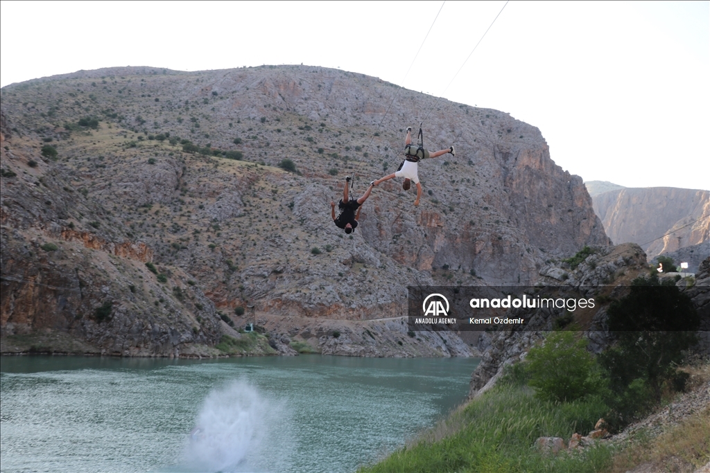 جذابیت «کانیون تاریک» ارزینجان برای دوستداران طبیعت در ترکیه 