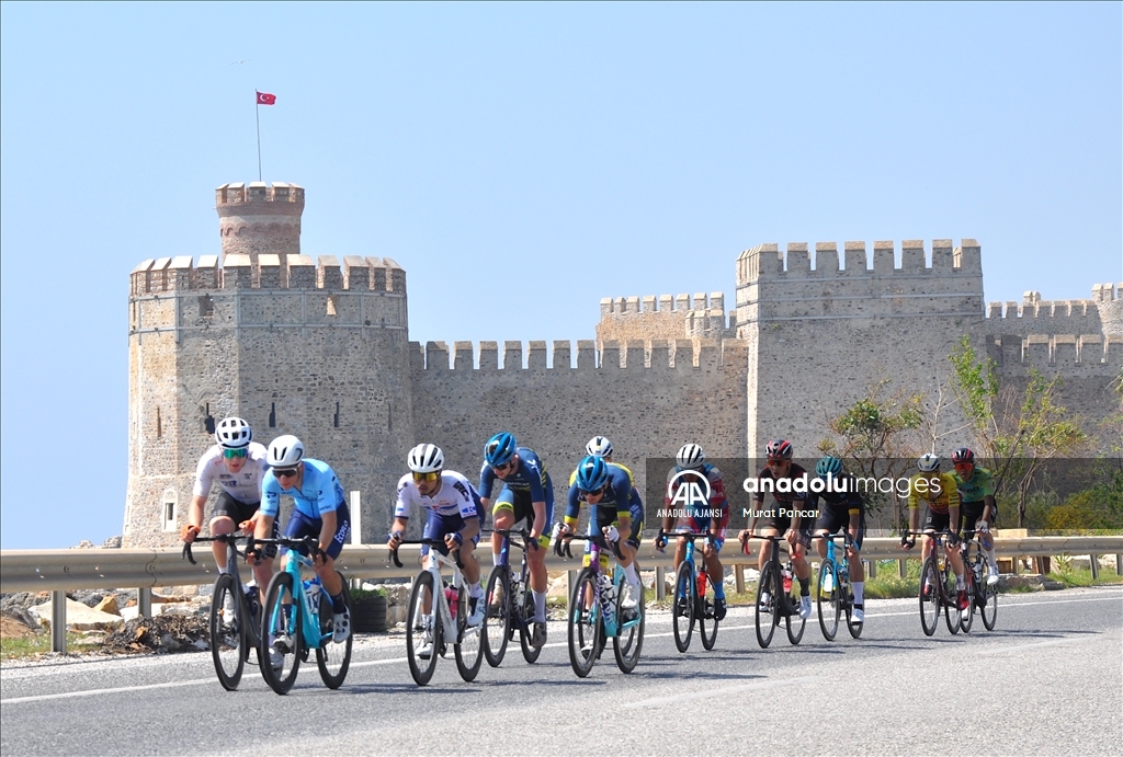 Mersin Uluslararası Bisiklet Turu başladı