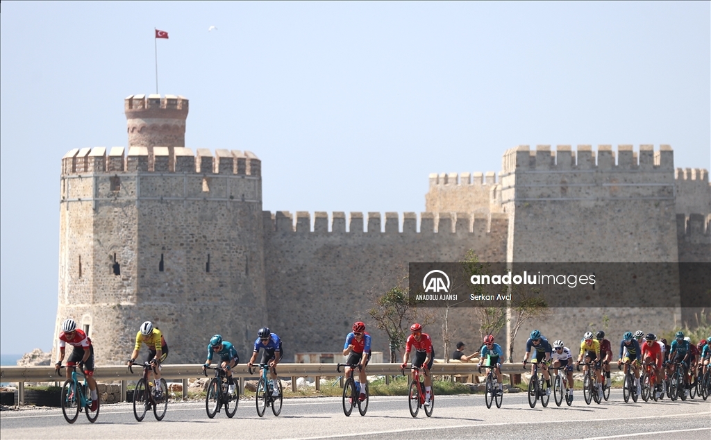 Mersin Uluslararası Bisiklet Turu başladı