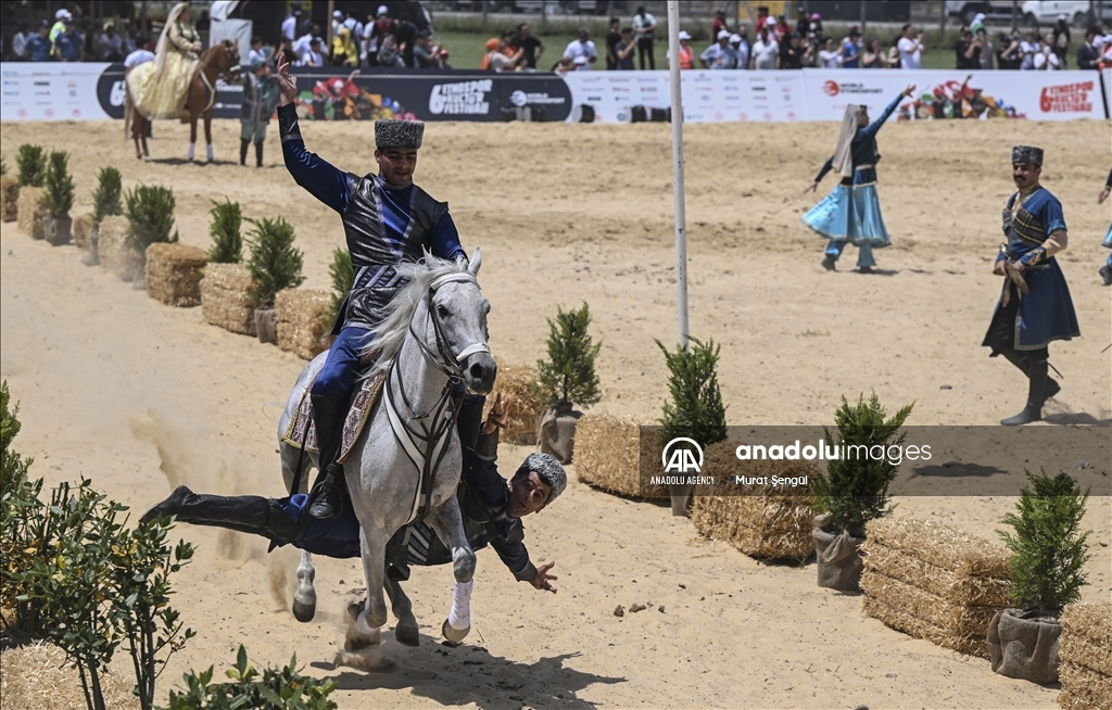 انطلاق النسخة السادسة من مهرجان الرياضات التقليدية في إسطنبول