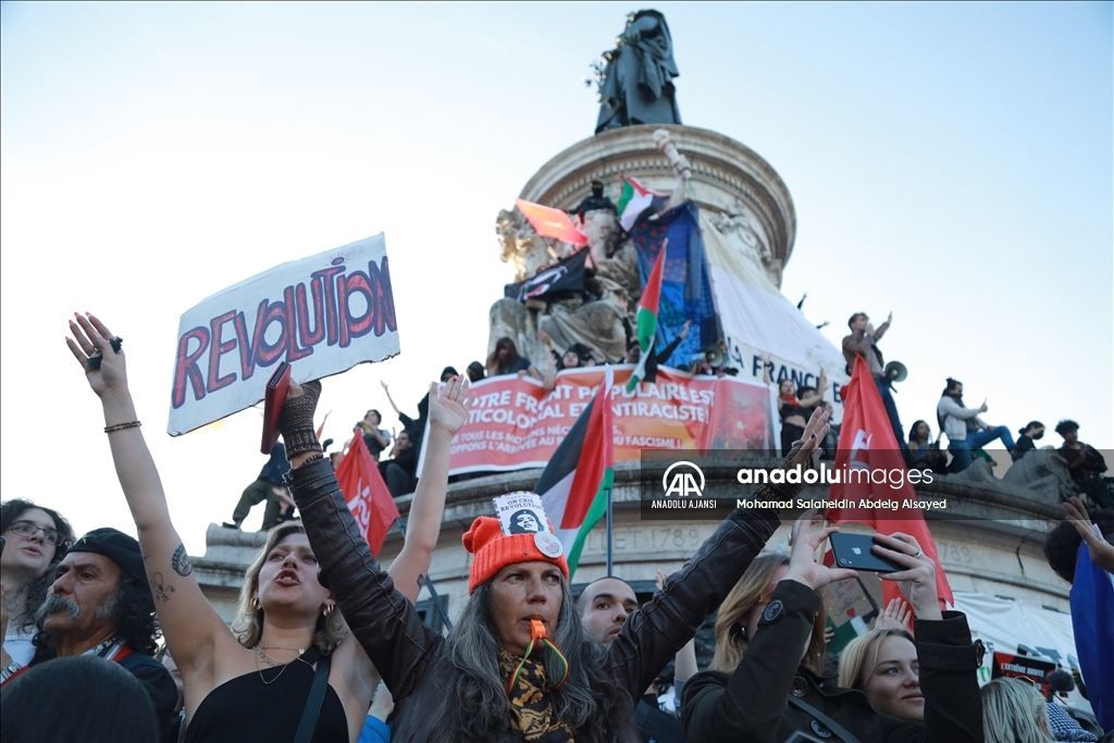 Fransa erken genel seçimlerinde sandıktan sol ittifakı birinci çıktı