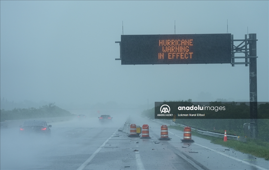 Hurricane Milton approaches Sarasota of Florida