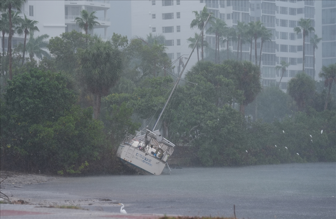 Hurricane Milton approaches Sarasota of Florida