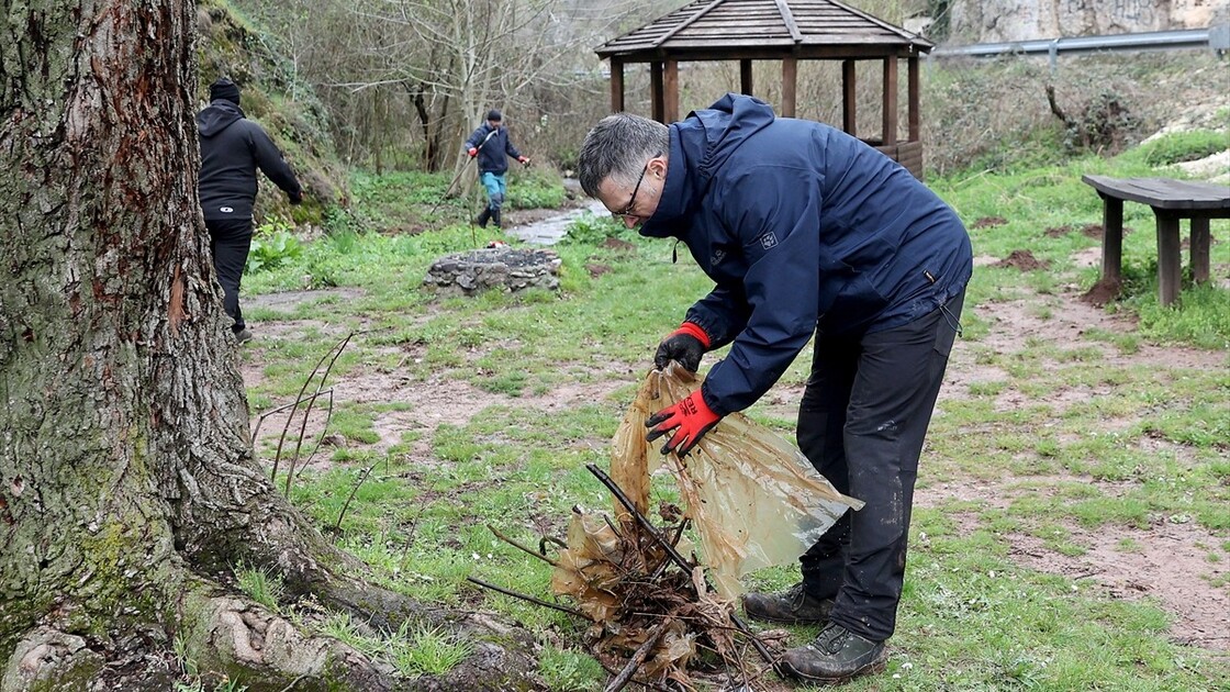 Planinari organizovali akciju čišćenja na jugu Srbije, upozorili na ozbiljan problem zagađenja
