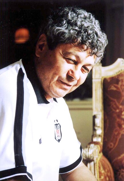 قدم.. رحيل أسطورة الكرة الرومانية ميرسيا لوسيسكو