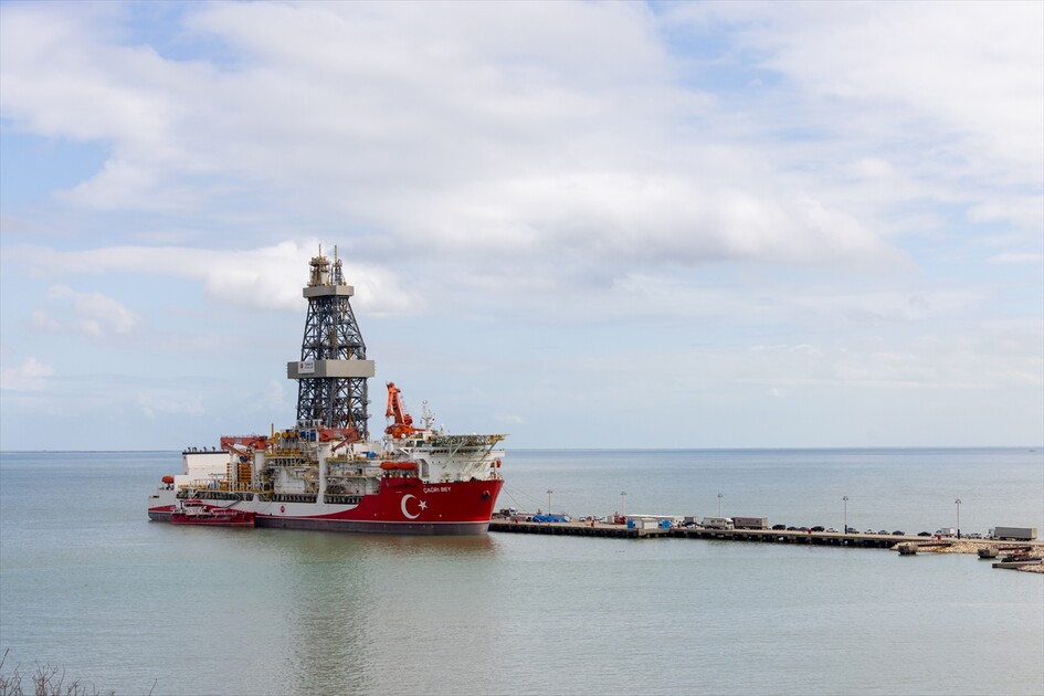 Çağrı Bey sondaj gemisi, cuma günü Somali'de karşılanacak