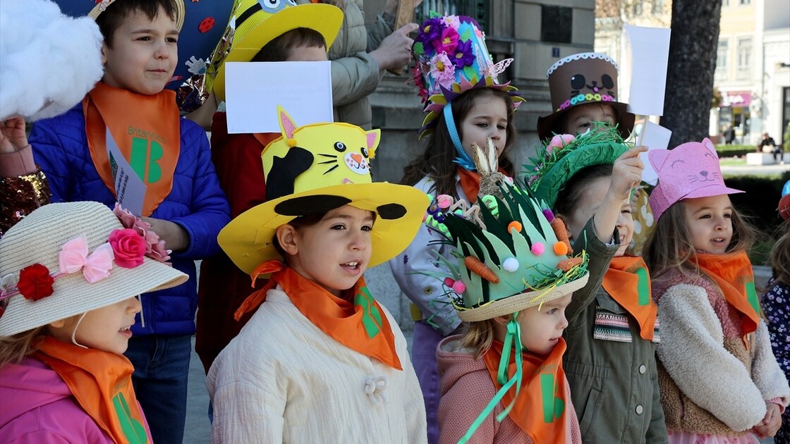 U Nišu održana „Šeširijada“, prolećni karneval dečjih šešira