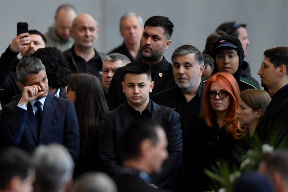 Ünlü teknik direktör Mircea Lucescu için Romanya'da cenaze töreni düzenlendi