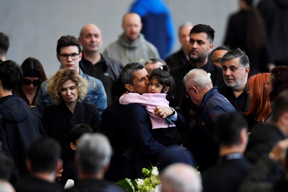 Ünlü teknik direktör Mircea Lucescu için Romanya'da cenaze töreni düzenlendi