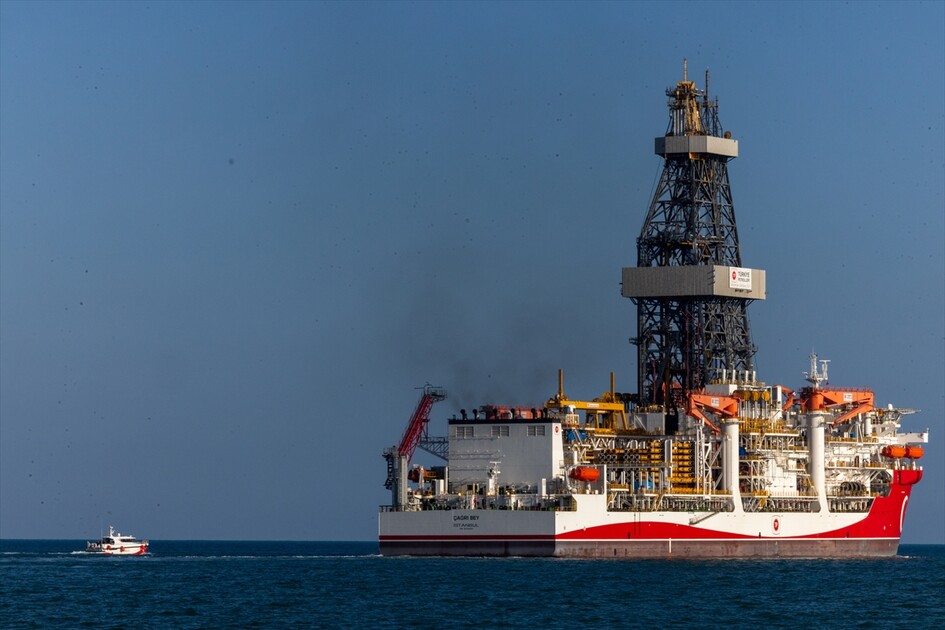 Çağrı Bey sondaj gemisi, cuma günü Somali'de karşılanacak