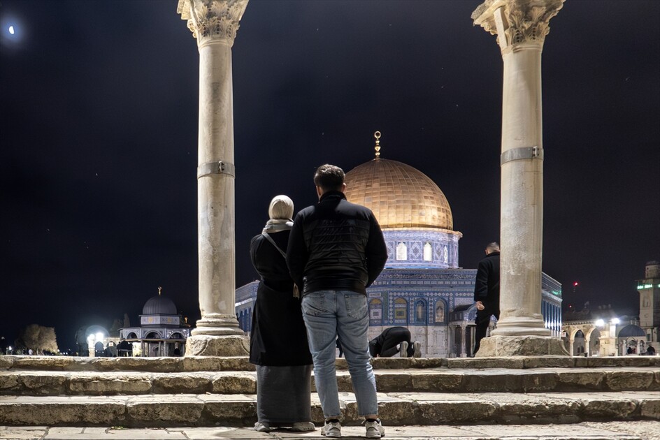 Al-Aqsa Mosque reopens after 40-day closure by Israel