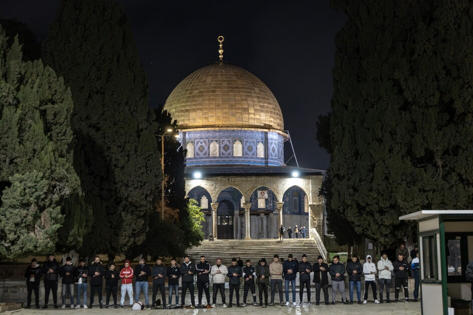 Al-Aqsa Mosque reopens after 40-day closure by Israel