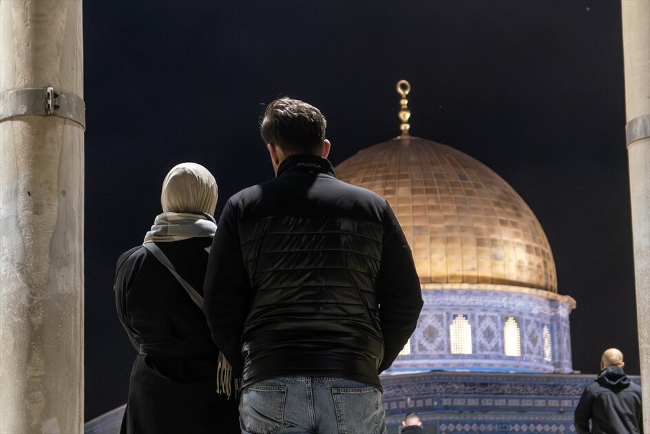 Al-Aqsa Mosque reopens after 40-day closure by Israel