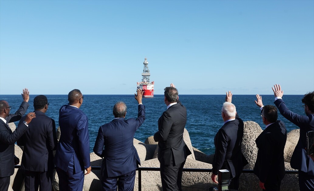 وزير تركي: سفينة