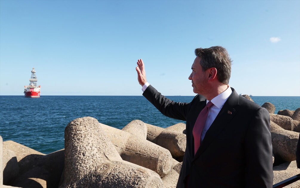 وزير تركي: سفينة