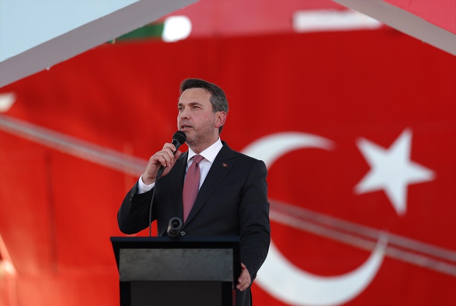 وزير تركي: سفينة