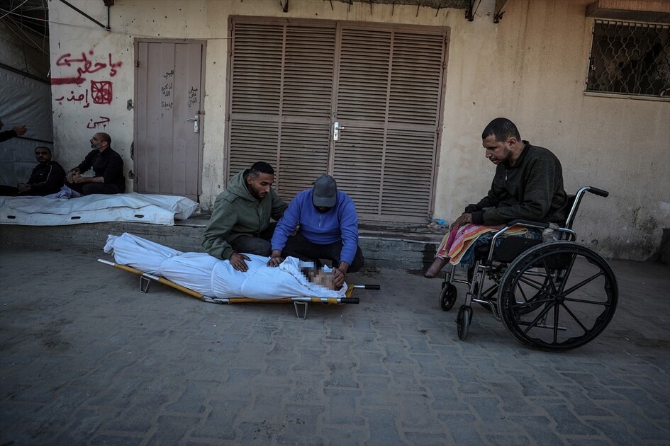 İsrail'in Gazze'de düzenlediği saldırıda 6 kişi hayatını kaybetti