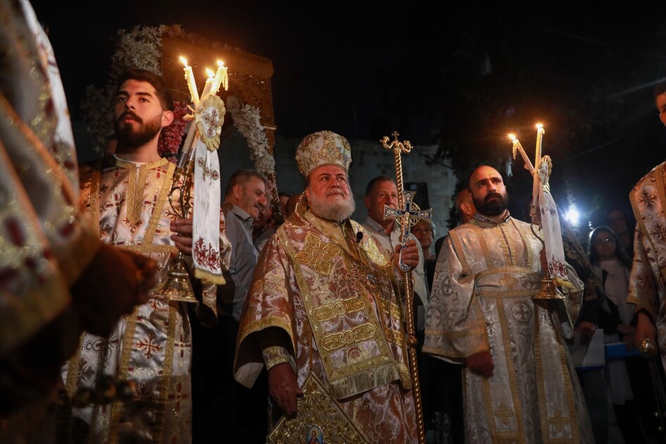 صلوات من قلب المعاناة.. مسيحيو غزة يحيون