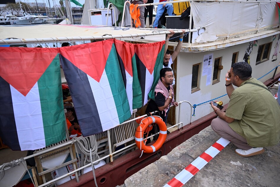 Küresel Sumud Filosu Barselona'dan bu kez iki katı katılımla Gazze'ye doğru yola çıkıyor