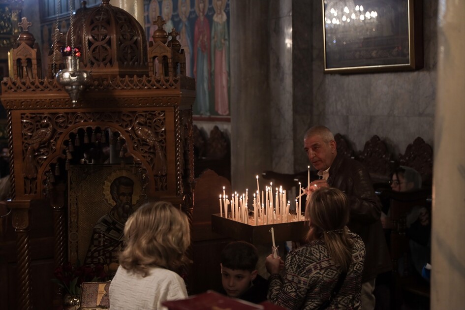 صلوات من قلب المعاناة.. مسيحيو غزة يحيون