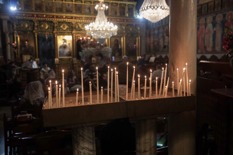 صلوات من قلب المعاناة.. مسيحيو غزة يحيون