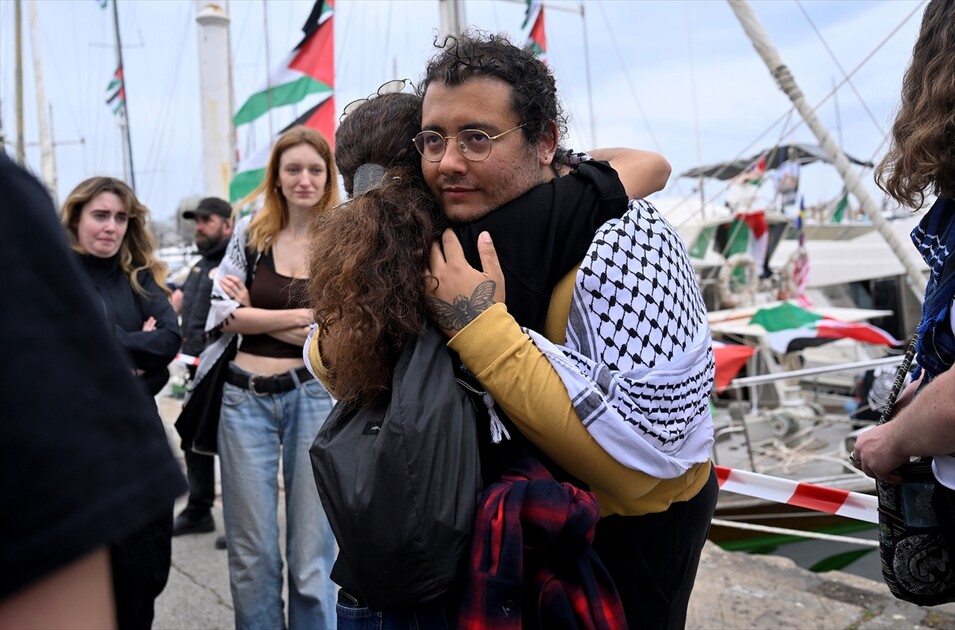 Küresel Sumud Filosu gücünü artırarak Barselona'dan Gazze'ye doğru yola çıktı