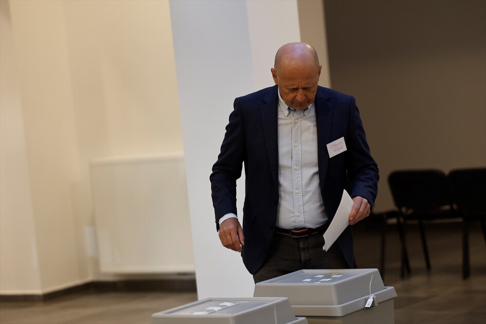 Macaristan genel seçim için sandık başında