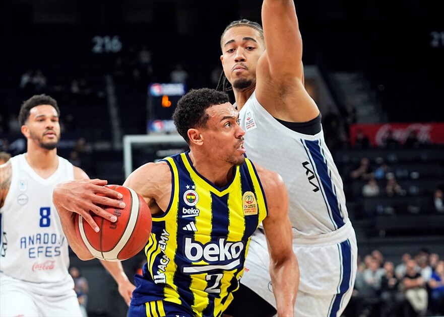 Anadolu Efes - Fenerbahçe Beko