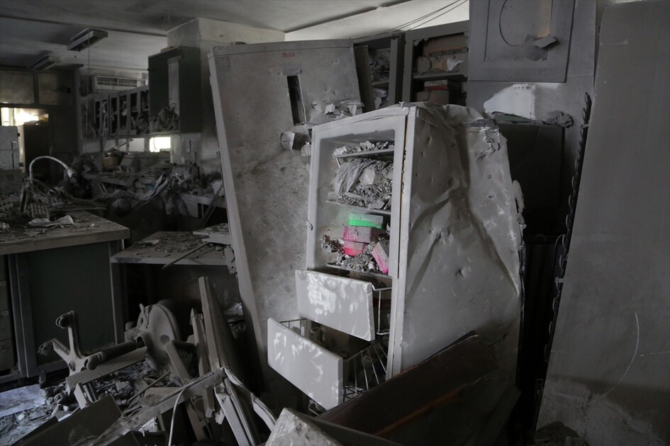 من الأقدم عالميا.. الأناضول ترصد آثار قصف معهد باستور بإيران