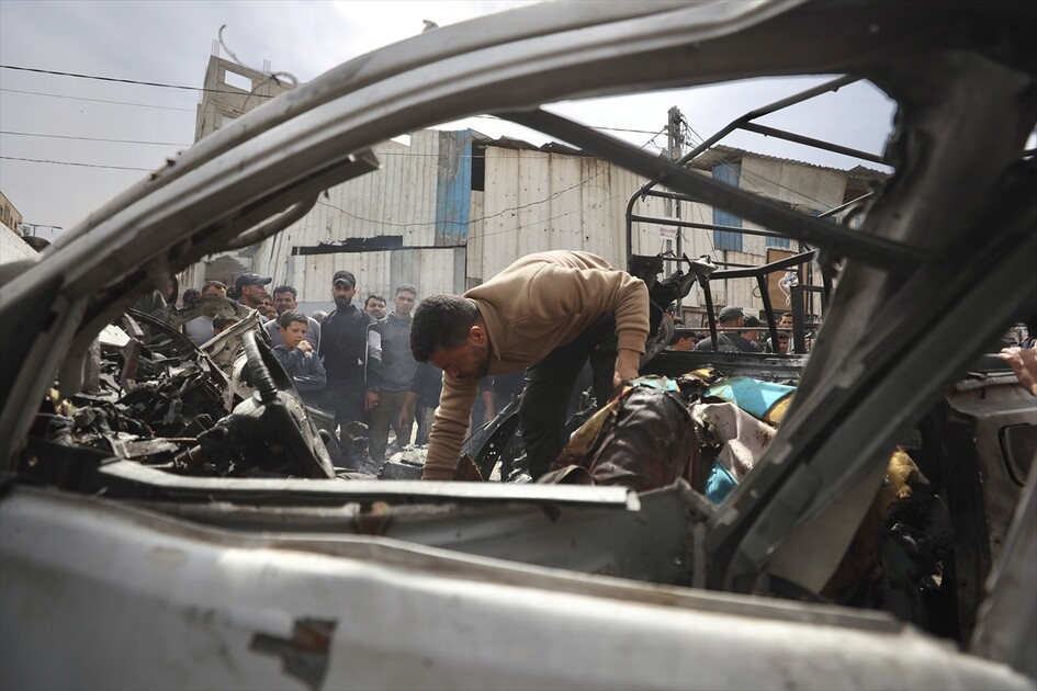 Israeli airstrike on police vehicle kills 4 in Gaza