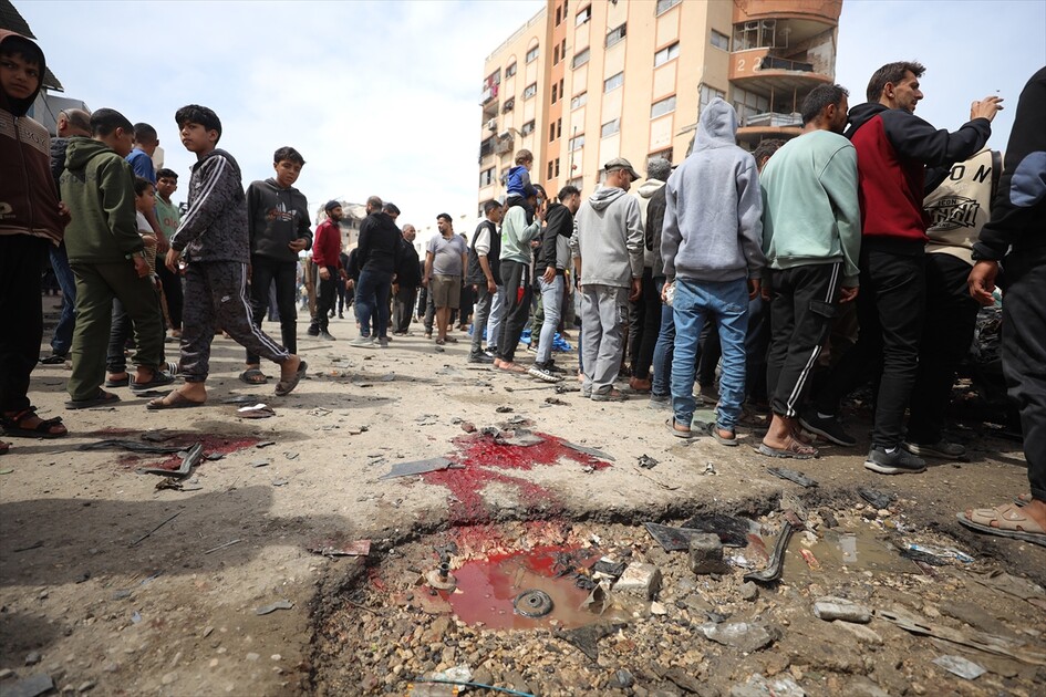 Israeli airstrike on police vehicle kills 4 in Gaza