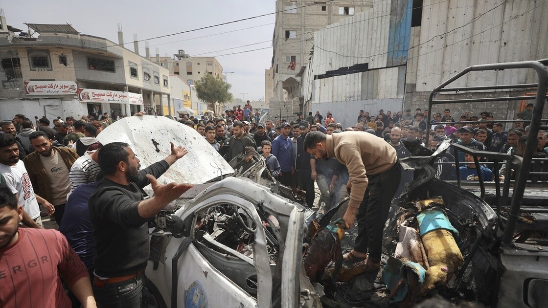 Israeli airstrike on police vehicle kills 4 in Gaza