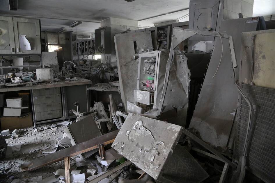 من الأقدم عالميا.. الأناضول ترصد آثار قصف معهد باستور بإيران