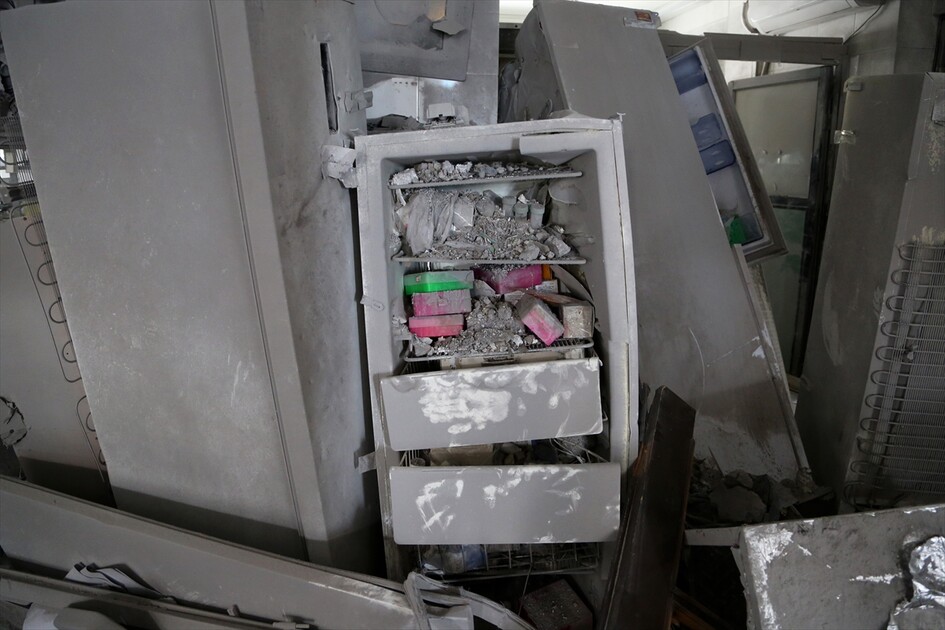 من الأقدم عالميا.. الأناضول ترصد آثار قصف معهد باستور بإيران