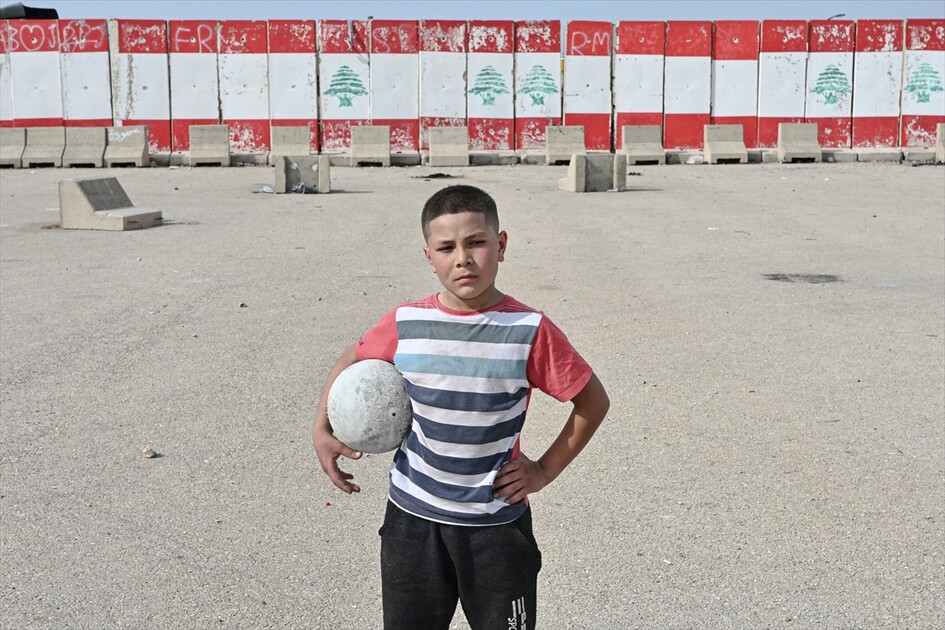 Displaced civilians struggle to survive in Beirut amid ongoing attacks