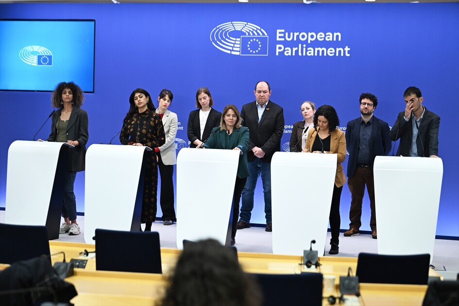 1 Million signatures campaign to suspend the EU-Israel Association Agreement in Brussels